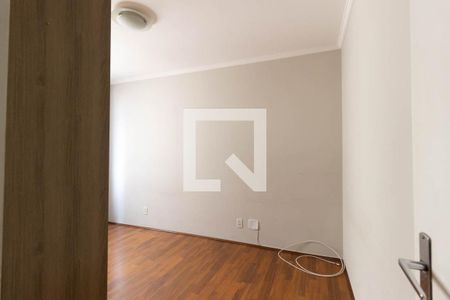 Quarto 2 de apartamento para alugar com 2 quartos, 64m² em Vila Nivi, São Paulo