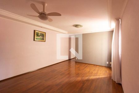 Sala de apartamento para alugar com 2 quartos, 64m² em Vila Nivi, São Paulo