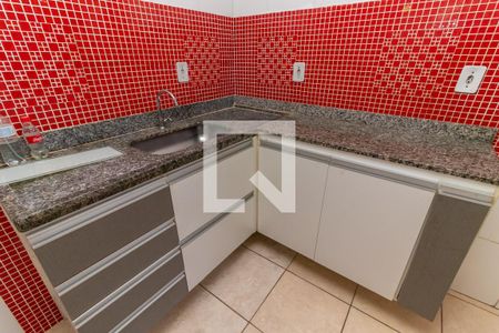 Apartamento à venda com 74m², 2 quartos e 1 vaga Apartamento à venda com 74m², 2 quartos e 1 vagaCozinha