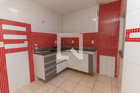 Apartamento à venda com 74m², 2 quartos e 1 vaga Apartamento à venda com 74m², 2 quartos e 1 vagaCozinha