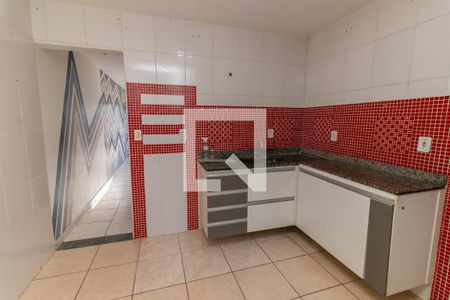 Apartamento à venda com 74m², 2 quartos e 1 vaga Apartamento à venda com 74m², 2 quartos e 1 vagaCozinha
