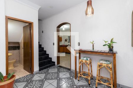 Casa à venda com 180m², 5 quartos e 3 vagas Casa à venda com 180m², 5 quartos e 3 vagasHall de Entrada