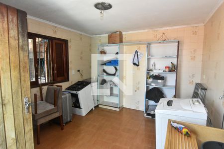 Casa à venda com 300m², 3 quartos e 2 vagasÁrea de Serviço