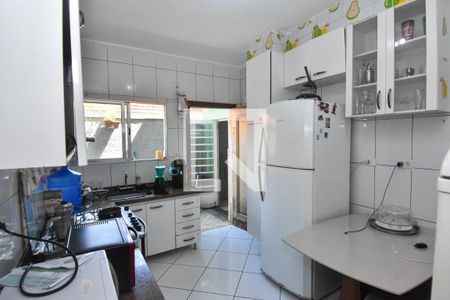 Casa à venda com 300m², 3 quartos e 2 vagasCozinha