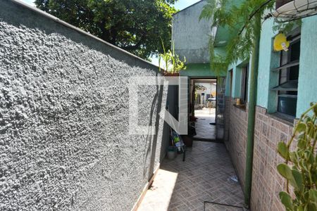 Casa à venda com 300m², 3 quartos e 2 vagasQuintal