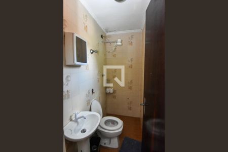 Casa à venda com 300m², 3 quartos e 2 vagasBanheiro de serviço