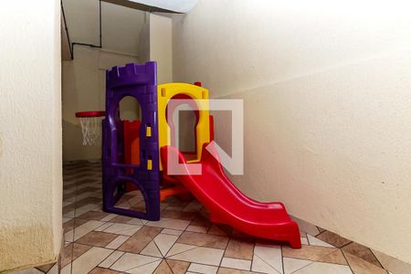 Apartamento para alugar com 44m², 2 quartos e sem vagaPlayground