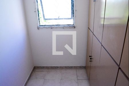 Apartamento para alugar com 75m², 2 quartos e 2 vagas Apartamento para alugar com 75m², 2 quartos e 2 vagasÁrea de serviço com banheiro e dependência