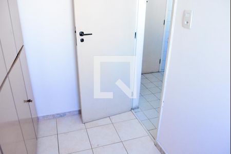 Apartamento para alugar com 75m², 2 quartos e 2 vagas Apartamento para alugar com 75m², 2 quartos e 2 vagasÁrea de serviço com banheiro e dependência