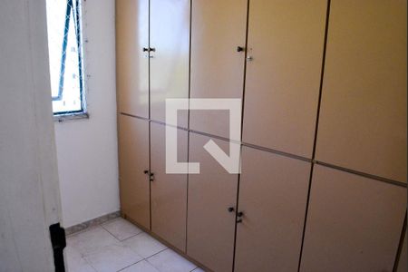 Apartamento para alugar com 75m², 2 quartos e 2 vagas Apartamento para alugar com 75m², 2 quartos e 2 vagasÁrea de serviço com banheiro e dependência