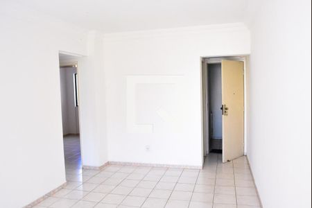 Sala com varanda de apartamento para alugar com 2 quartos, 75m² em C Azul, Salvador