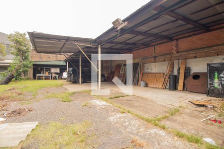 Casa à venda com 200m², 4 quartos e 1 vaga Casa à venda com 200m², 4 quartos e 1 vagaPátio Fundos