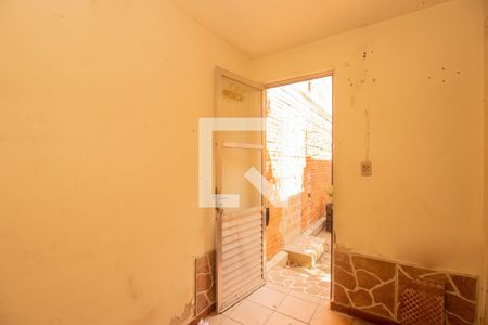 Casa à venda com 200m², 4 quartos e 1 vaga Casa à venda com 200m², 4 quartos e 1 vagaDependência