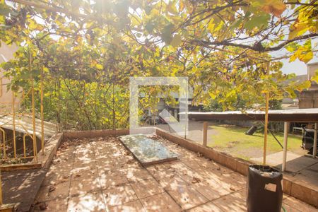 Casa à venda com 200m², 4 quartos e 1 vaga Casa à venda com 200m², 4 quartos e 1 vagaVaranda da Suíte