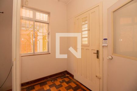 Sala de Estar de casa à venda com 4 quartos, 200m² em São Geraldo, Porto Alegre