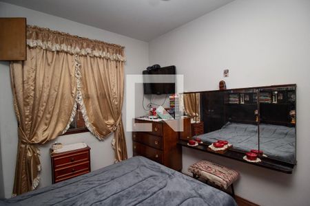 Quarto 2 de casa para alugar com 2 quartos, 230m² em Vila Miriam, São Paulo