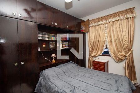 Quarto 2 de casa para alugar com 2 quartos, 230m² em Vila Miriam, São Paulo