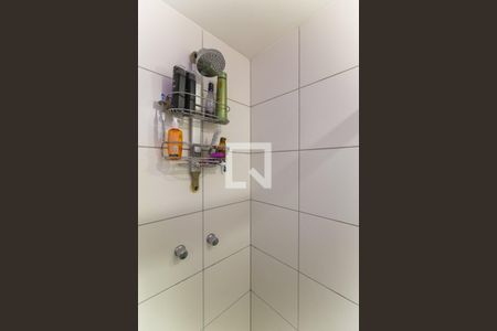 Apartamento à venda com 66m², 2 quartos e 2 vagasBanheiro da Suíte