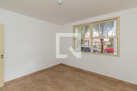 Quarto 2 de apartamento para alugar com 2 quartos, 50m² em Passo da Areia, Porto Alegre