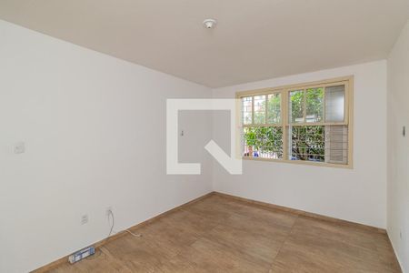 Sala de apartamento para alugar com 2 quartos, 50m² em Passo da Areia, Porto Alegre