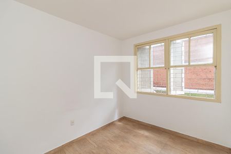 Quarto de apartamento para alugar com 2 quartos, 50m² em Passo da Areia, Porto Alegre