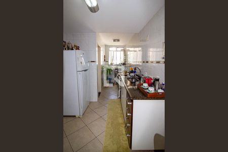 Apartamento à venda com 82m², 2 quartos e 1 vagaCozinha