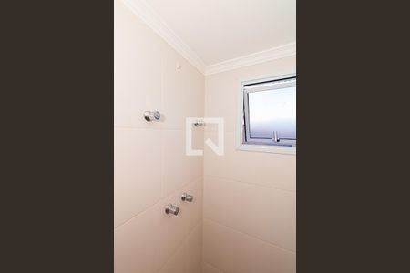 Apartamento à venda com 123m², 2 quartos e 2 vagas Apartamento à venda com 123m², 2 quartos e 2 vagasBanheiro da Suíte