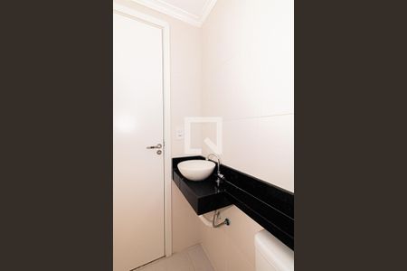 Apartamento à venda com 123m², 2 quartos e 2 vagas Apartamento à venda com 123m², 2 quartos e 2 vagasBanheiro da Suíte