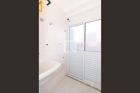 Apartamento à venda com 123m², 2 quartos e 2 vagas Apartamento à venda com 123m², 2 quartos e 2 vagasÁrea de Serviço