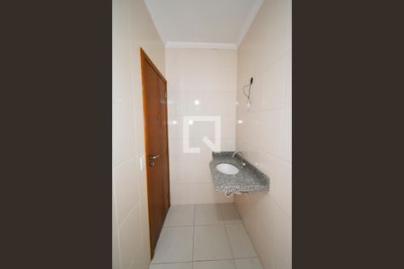 Casa à venda com 265m², 3 quartos e 4 vagasBanheiro da Suíte 2