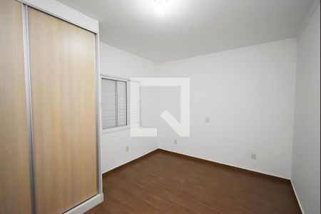 Casa à venda com 265m², 3 quartos e 4 vagasSuíte 2