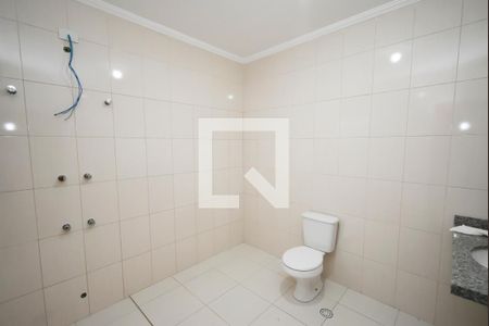 Casa à venda com 265m², 3 quartos e 4 vagasBanheiro da Suíte 1