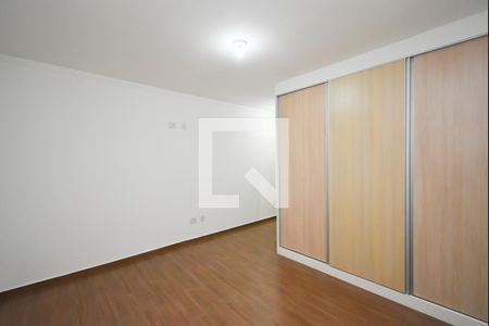 Casa à venda com 265m², 3 quartos e 4 vagasSuíte 3