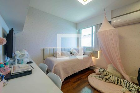 Apartamento à venda com 139m², 3 quartos e 3 vagasQuarto 2