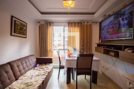Sala de apartamento para alugar com 2 quartos, 60m² em Jardim Casa Pintada, São Paulo