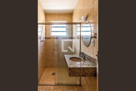 Apartamento para alugar com 80m², 2 quartos e 1 vaga Apartamento para alugar com 80m², 2 quartos e 1 vagaBanheiro