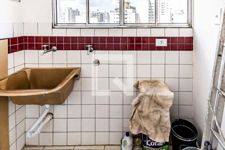 Apartamento para alugar com 80m², 2 quartos e 1 vaga Apartamento para alugar com 80m², 2 quartos e 1 vagaÁrea de serviço