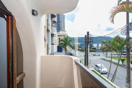 Sacada de apartamento para alugar com 4 quartos, 137m² em Jardim Praiano, Guarujá