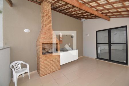 Apartamento para alugar com 47m², 2 quartos e sem vagaÁrea comum - Churrasqueira