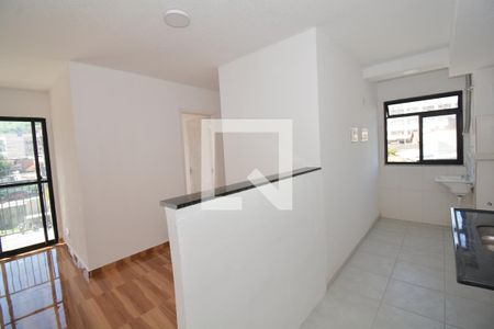 Apartamento para alugar com 47m², 2 quartos e sem vagaCozinha e Área de Serviço