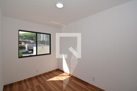 Quarto 1 de apartamento para alugar com 2 quartos, 47m² em Madureira, Rio de Janeiro