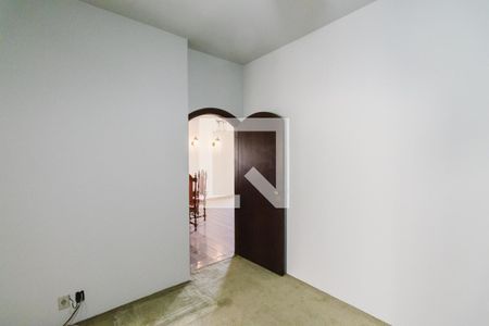 Casa à venda com 400m², 3 quartos e 4 vagas Casa à venda com 400m², 3 quartos e 4 vagasSala 2