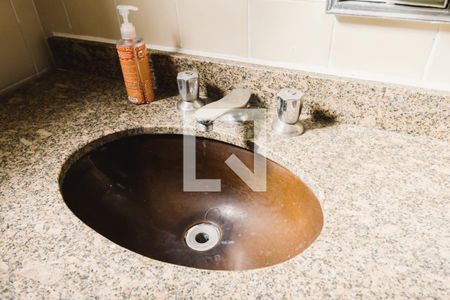 Casa à venda com 400m², 3 quartos e 4 vagas Casa à venda com 400m², 3 quartos e 4 vagasBanheiro da Suíte 2 Pia