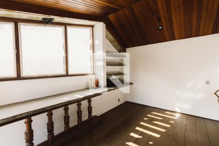 Casa à venda com 400m², 3 quartos e 4 vagas Casa à venda com 400m², 3 quartos e 4 vagasSalão de Festa Mezanino