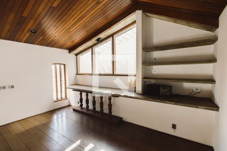 Casa à venda com 400m², 3 quartos e 4 vagas Casa à venda com 400m², 3 quartos e 4 vagasSalão de Festa Mezanino