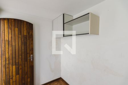 Casa à venda com 400m², 3 quartos e 4 vagas Casa à venda com 400m², 3 quartos e 4 vagasEdícula Quarto