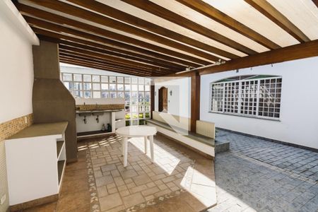 Casa à venda com 400m², 3 quartos e 4 vagas Casa à venda com 400m², 3 quartos e 4 vagasChurrasqueira