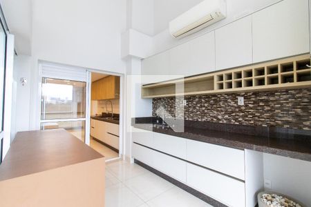 Varanda da Sala de apartamento à venda com 3 quartos, 189m² em Taquaral, Campinas