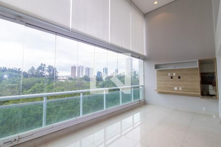 Varanda da Sala de apartamento à venda com 3 quartos, 189m² em Taquaral, Campinas