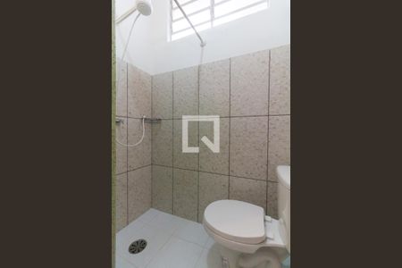 Casa para alugar com 55m², 1 quarto e sem vaga Casa para alugar com 55m², 1 quarto e sem vagaBanheiro